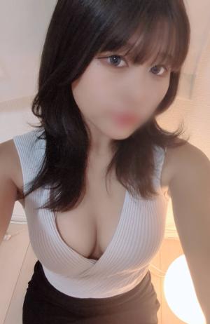 新人みそら
